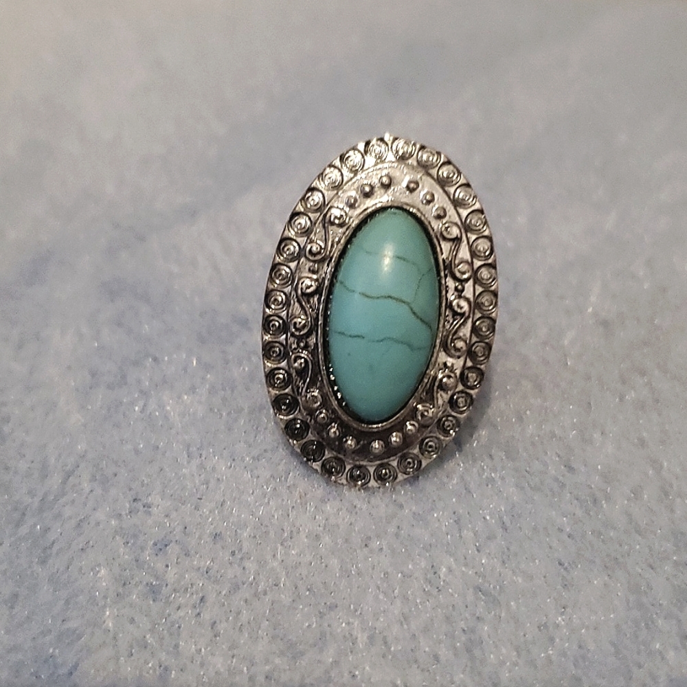 Vintage Oval shaped Unbranded Silver Tone Blue Stone Adjustable Ring